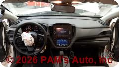 Vehicle photo 11