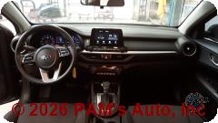 Vehicle photo 11