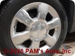 Vehicle photo 6