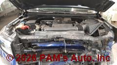 Vehicle photo 12