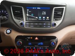 Vehicle photo 10