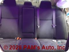 Vehicle photo 8