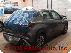 Vehicle photo 3