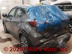 Vehicle photo 4