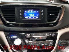 Vehicle photo 10
