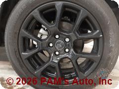 Vehicle photo 6