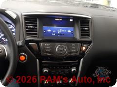 Vehicle photo 10