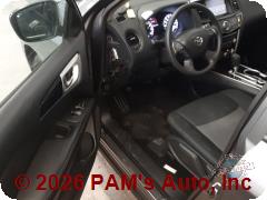 Vehicle photo 7