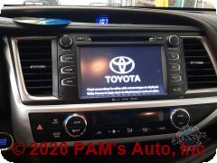 Vehicle photo 10