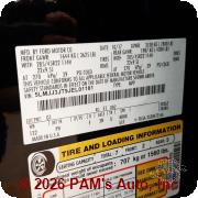 Vehicle photo 13