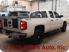 Vehicle photo 3