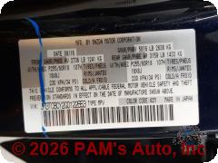 Vehicle photo 13