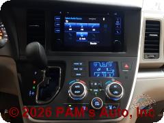 Vehicle photo 10