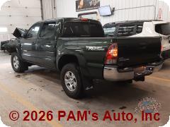 Vehicle photo 4