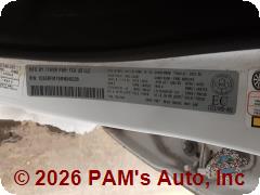 Vehicle photo 13