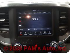 Vehicle photo 10