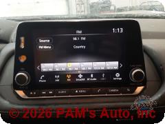 Vehicle photo 10