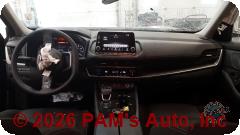 Vehicle photo 11