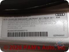 Vehicle photo 13
