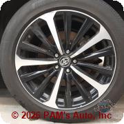 Vehicle photo 6