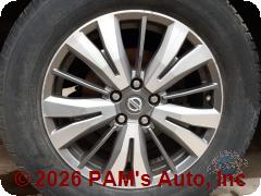 Vehicle photo 6