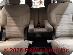 Vehicle photo 8