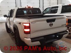 Vehicle photo 4