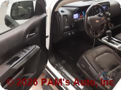 Vehicle photo 7