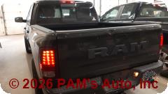 Vehicle photo 4