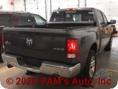 Vehicle photo 3