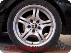 Vehicle photo 5