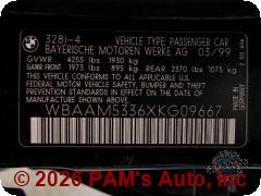 Vehicle photo 9