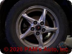 Vehicle photo 5