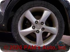 Vehicle photo 5