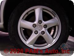 Vehicle photo 5