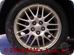 Vehicle photo 5
