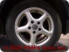 Vehicle photo 5
