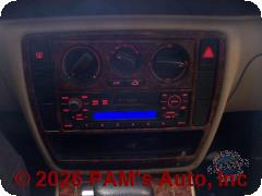 Vehicle photo 8