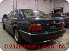 Vehicle photo 4