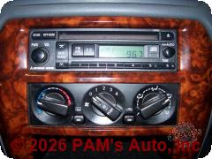 Vehicle photo 8