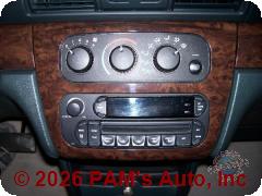 Vehicle photo 8