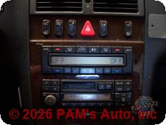Vehicle photo 8