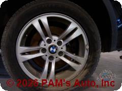Vehicle photo 5