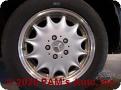 Vehicle photo 5