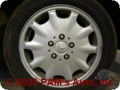 Vehicle photo 5