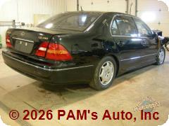 Vehicle photo 3