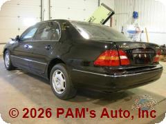 Vehicle photo 4