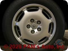 Vehicle photo 5