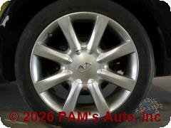 Vehicle photo 5