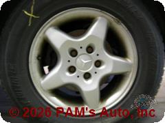 Vehicle photo 5